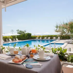 imperial-palace-lido-di-jesolo.hotelinveneto.com/