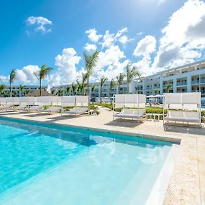https://falcons-resort-by-melia-all-suites-punta-cana.greaterantilleshotels.net